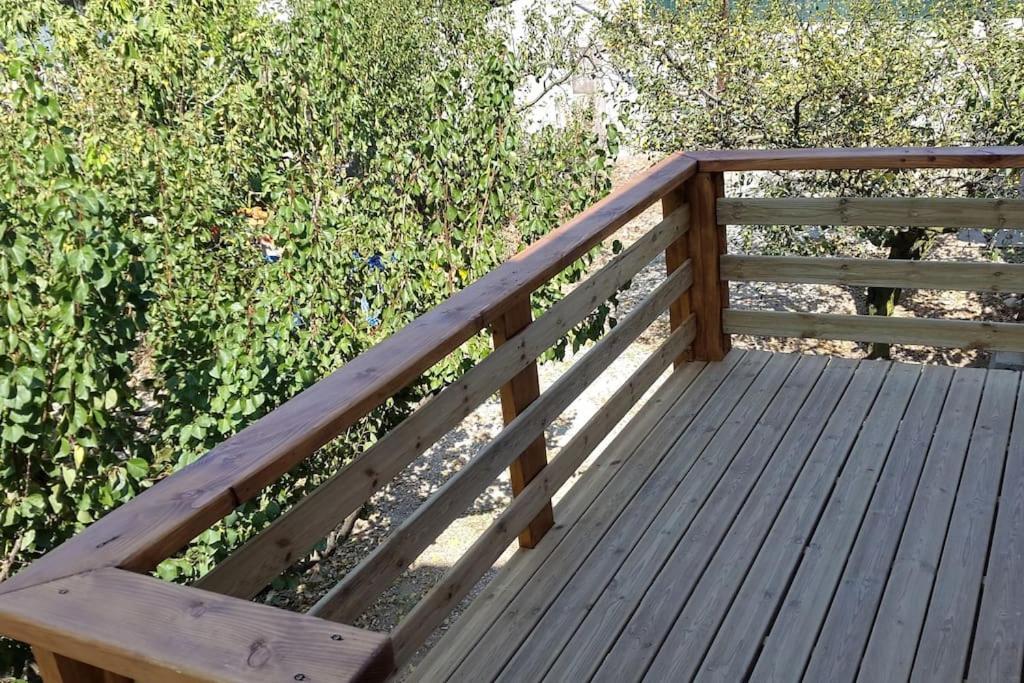 Apartament Studio Climatise Avec Terrasse Et Wi Fi . Saint-Marcel-lès-Valence Zewnętrze zdjęcie