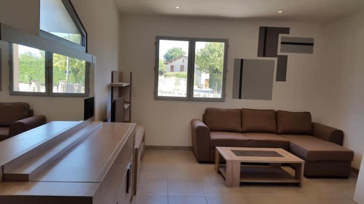 Apartament Studio Climatise Avec Terrasse Et Wi Fi . Saint-Marcel-lès-Valence Zewnętrze zdjęcie